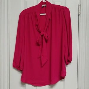 Raspberry pussy bow top